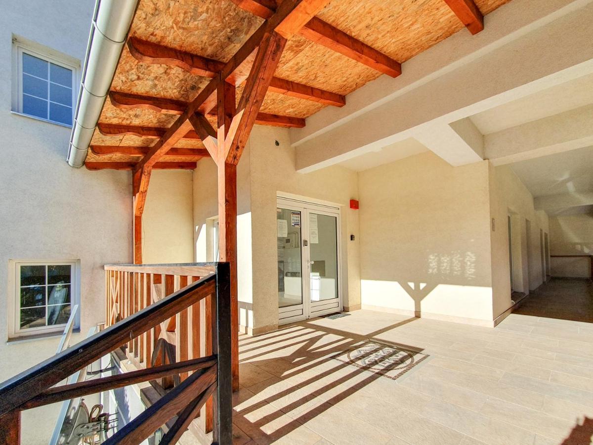 Apartman Cvejic - Suncani Apartmani Brzeće Dış mekan fotoğraf